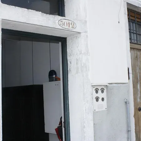 Mario 5012 Lägenhet Venedig